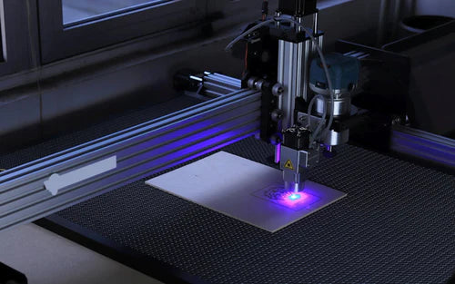 GRAVEUR LASER POUR LE CUIR