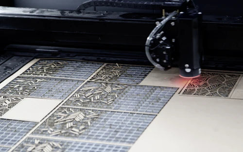 COMMENT DÉCOUPER DU PAPIER AU LASER : LE GUIDE ULTIME