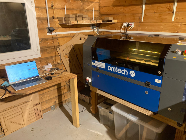 Omtech lasercutter