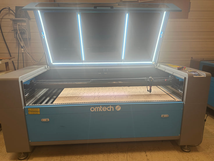 Omtech lasercutter